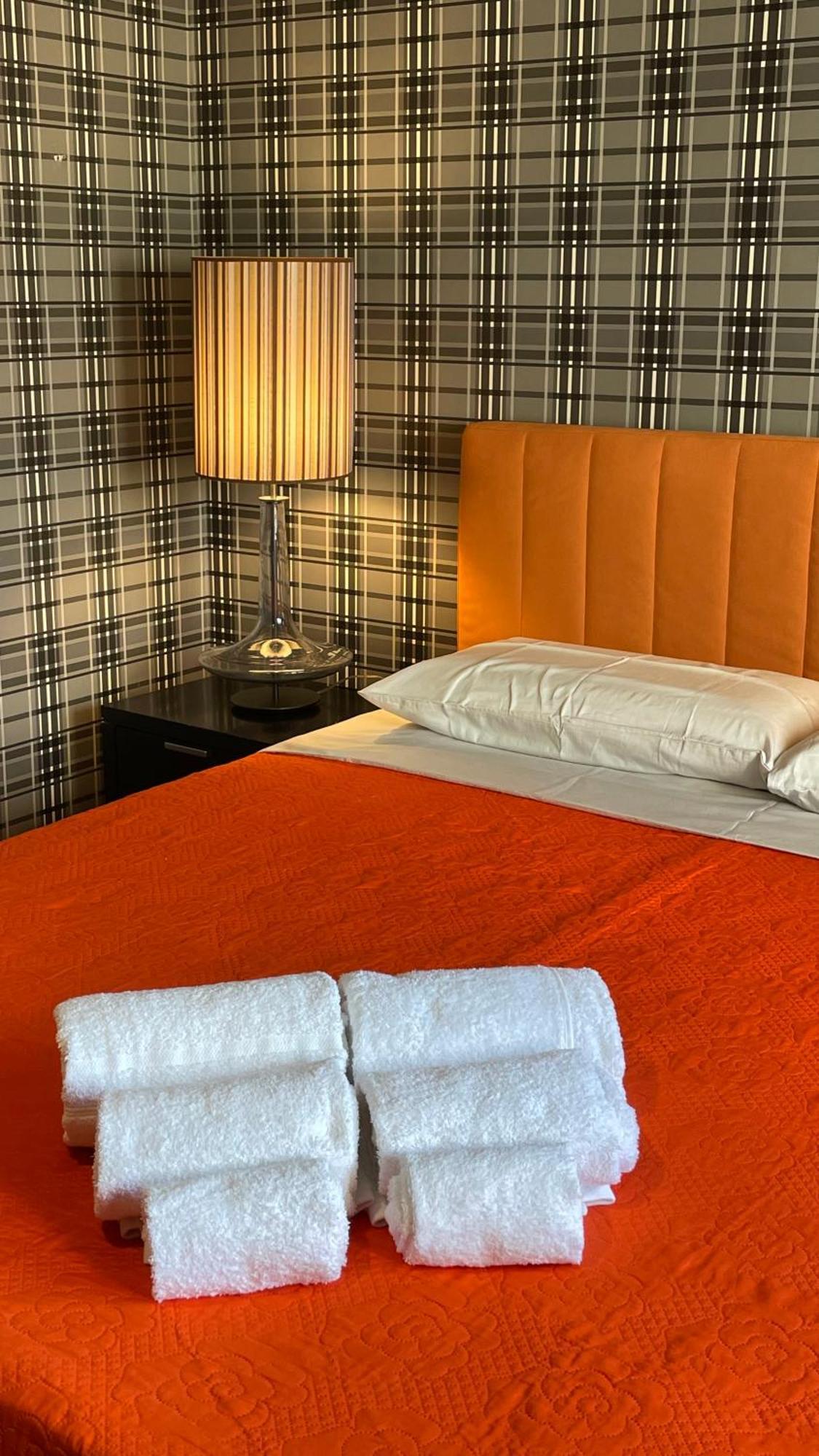 Leonardo Rooms อาเวลลีโน ภายนอก รูปภาพ